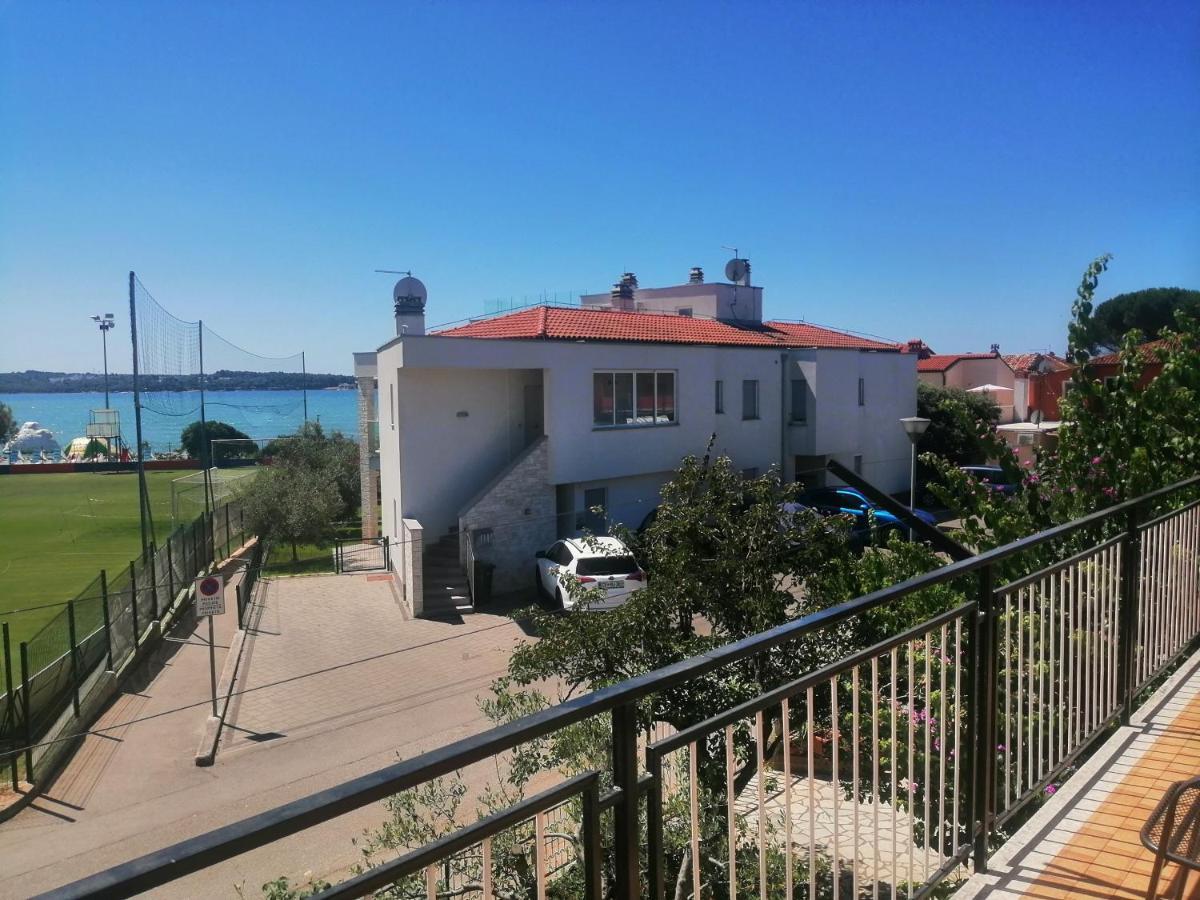 Apartment Vera, 80 M From The Sea Novigrad Istria Eksteriør billede